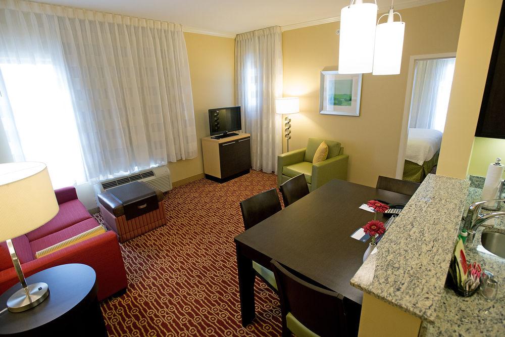 Towneplace Suites By Marriott Боулинг Грин Экстерьер фото